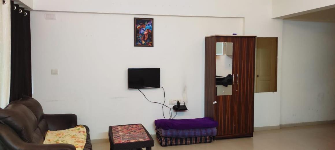Apartment Facing