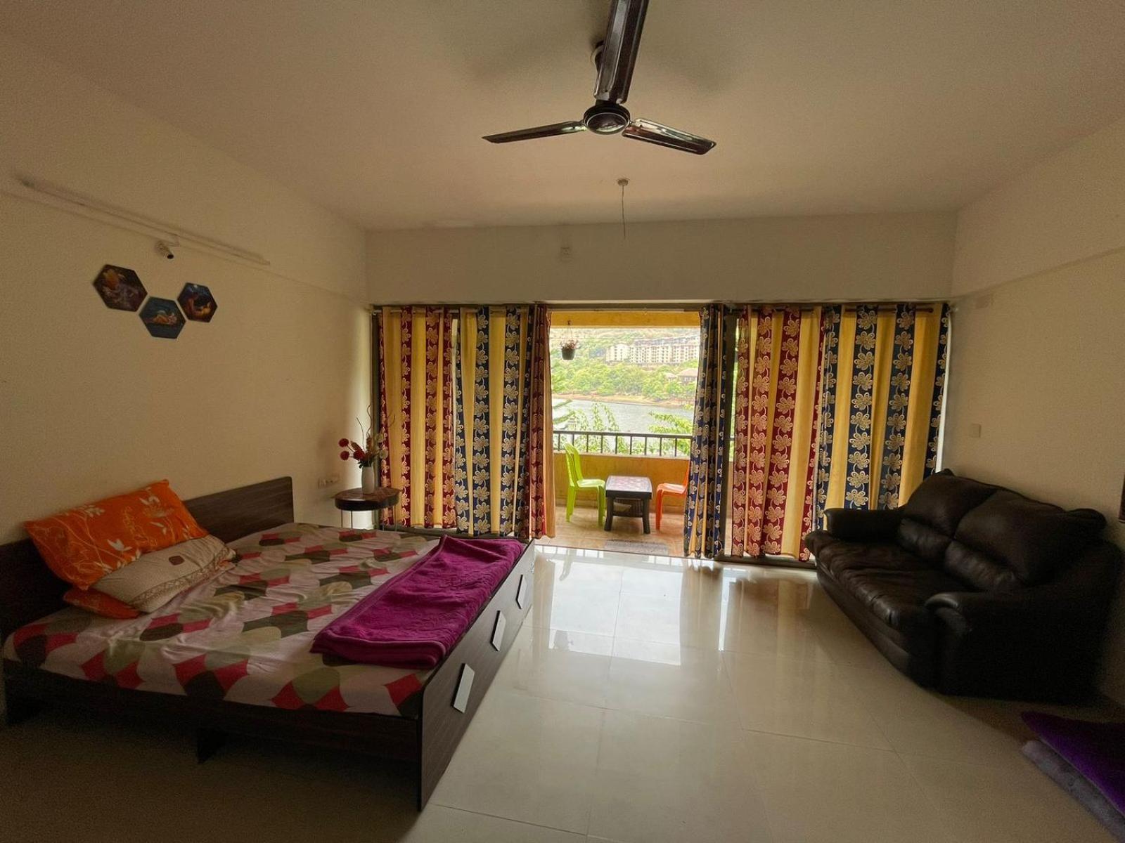 Facing Apartment *